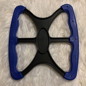 Lift assists standing aid for caregivers/nurses, etc.  No slip grip handles NEW